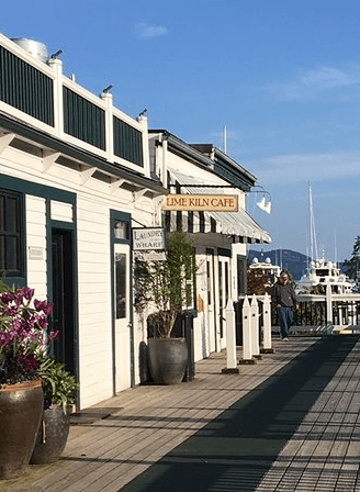 Lime Kiln Café at Roche Harbor Resort on San Juan Island